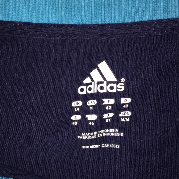 VTG Adidas Tee - Picture 4 of 5